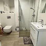 Greyappart Apartment