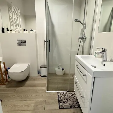 Greyappart Apartment